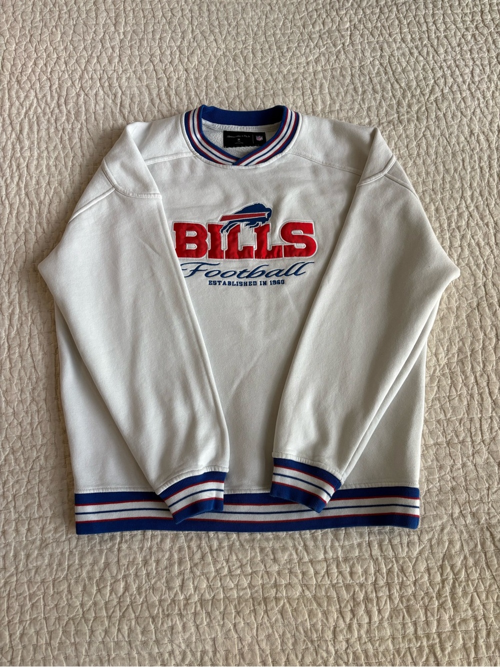 Abercrombie & Fitch Buffalo Bills Football White Crewneck Sweatshirt